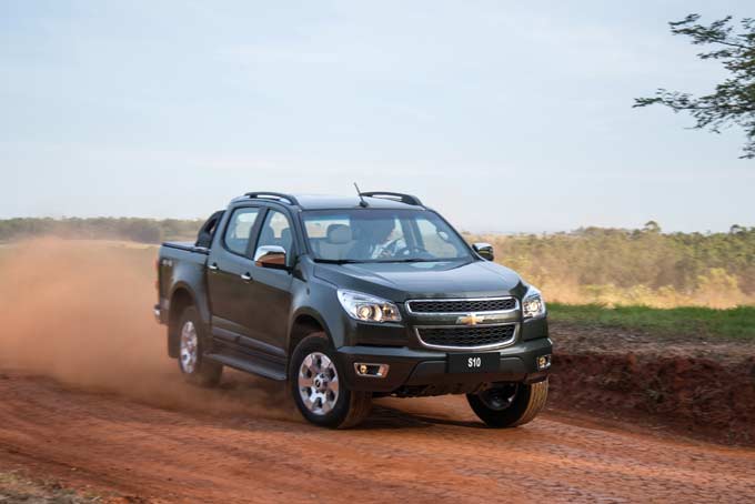 Chevrolet S10 ganha motor Ecotec 2.5 flex e transmissão de 6 marchas