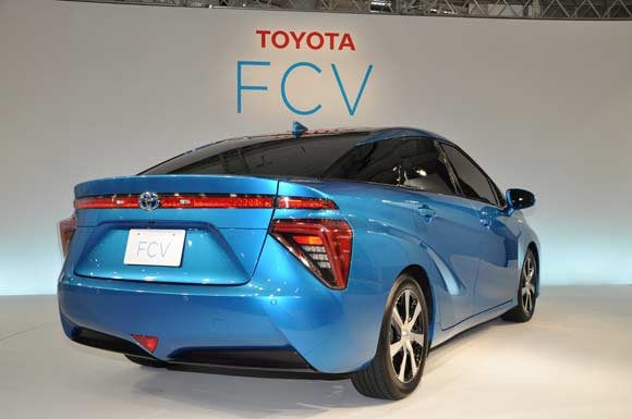 Toyota vai produzir tanques de hidrogênio para o FCV