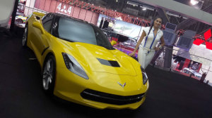 Corvette Stingray, sempre uma atração com seus 466 cv