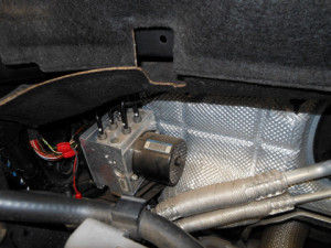 Manutenção dos freios ABS do Volkswagen Passat