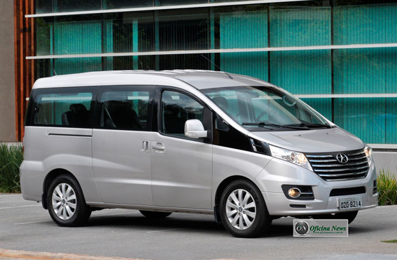 Jac T8 mostra acessório que aumenta capacidade do porta-malas