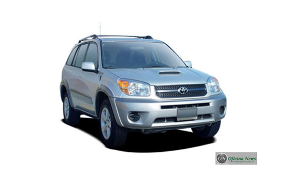 Toyota faz recall da Rav 4 entre os anos 2003 e 2008  