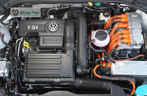 Modelo esportivo híbrido da Volkswagen é testado no Brasil