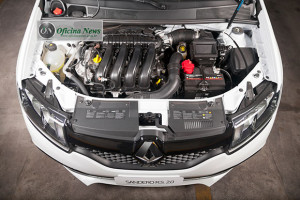 Renault lança Sandero R.S. 2.0 com motor de 150 cv