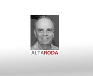 A Coluna Alta Roda nº 854 foi escrita por Fernando Calmon, jornalista especializado e colunista do Portal Oficina News