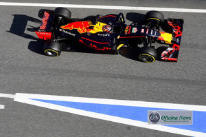 Ricciardo e Kvyat dividiram o novo RB12 (Foto Getty Images/Red Bull)