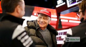  Niki Lauda também renovou seu acordo com a equipe alemã por mais quatro anos (Mercedes)