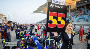 Carlos Sainz teve um fim de semana pouco produtivo no circuito de Sakhir (Getty Images/RBCP)