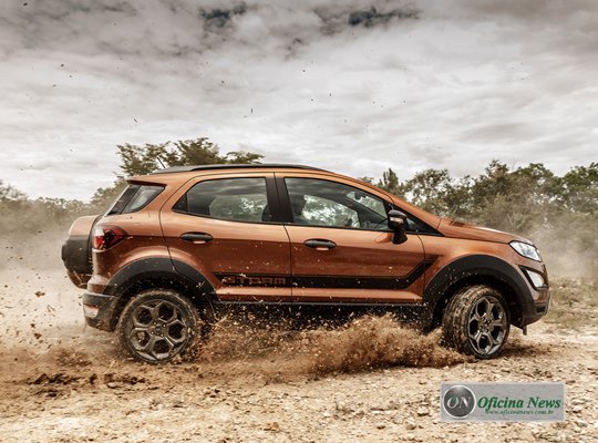 Ford apresenta o EcoSport Storm versão 4WD com nova cor