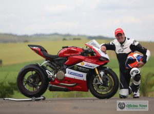 Ducati foca na plataforma de cursos de pilotagem em 2018