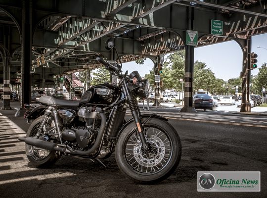 Triumph Bonneville T100 Black chega ao mercado brasileiro