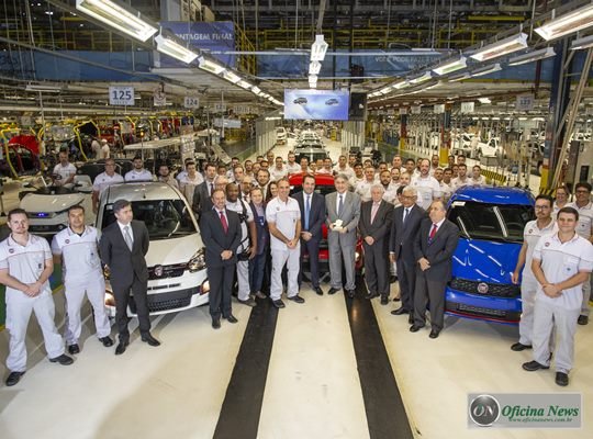 Polo Automotivo Fiat comemora 42 seus anos de operações