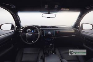 Toyota Hilux 2019 chega ao Brasil com design modernizado