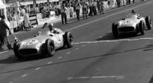 GP da Grã-Bretanha, Aintree, 1955: Moss e Fangio separados por 2/10 de segundo (Continental Circus)