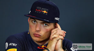 Max Verstappen resistiu aos ataques de Lewis Hamilton e ajudou a adiar decisão do título (Getty Images/RBCP)