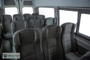 Mercedes-Benz apresenta edição exclusiva da van Sprinter