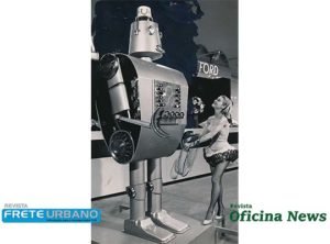 Freddie Ford é o primeiro robô da marca feito com peças de carros