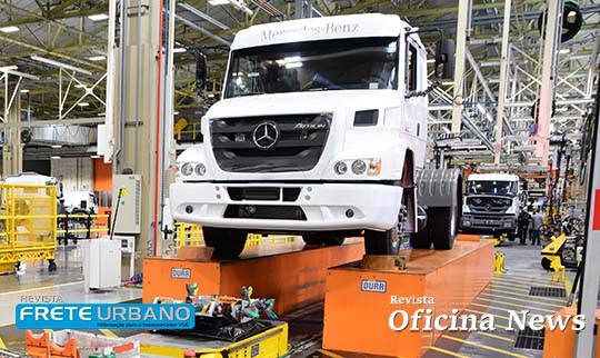 Mercedes-Benz Axor sucede Actron 1635 que encerra produção