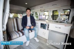 Kombi adaptada em motorhome