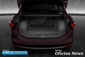 Fiat Cronos 2021 é apresentado com nova identidade da marca