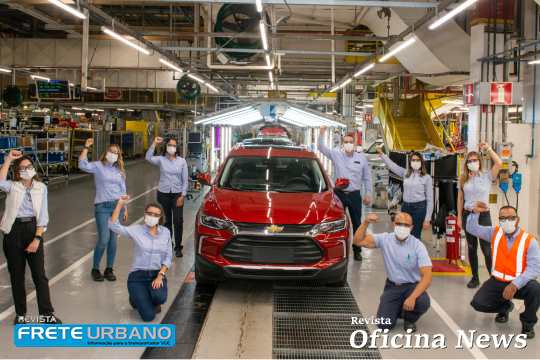 Chevrolet Tracker comemora produção de 100 mil unidades  