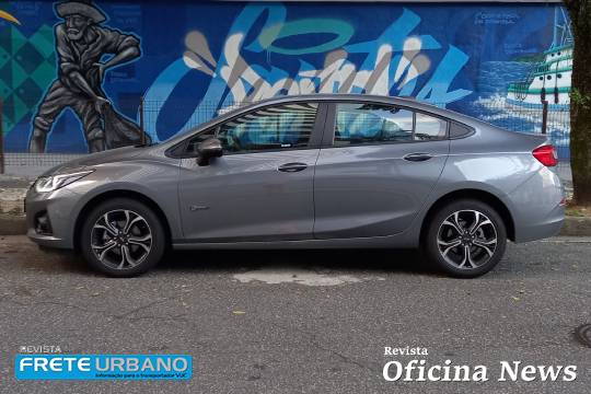 Chevrolet Cruze Midnight: motor turbo com muito estilo