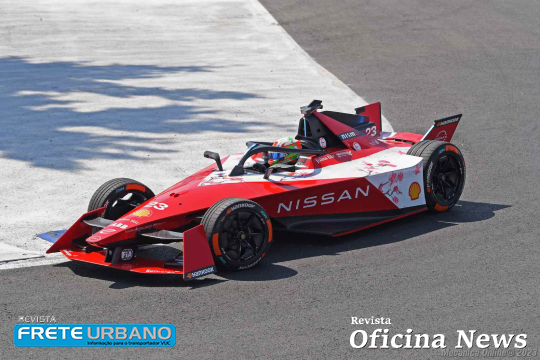 Carro elétrico pode atingir 321 km/h e fazer 0 a 100 km/h em 2,9 s