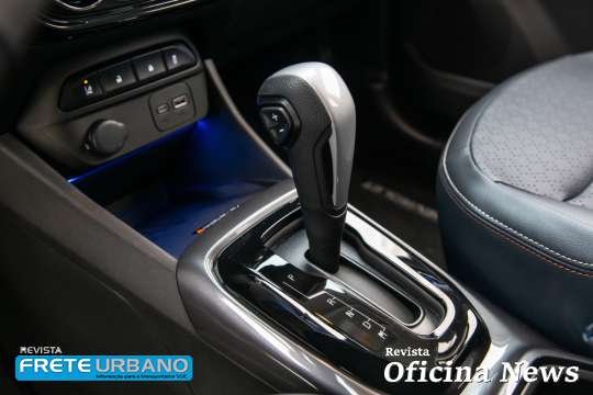 Novo Chevrolet Spin tem design renovado mas mantém motor