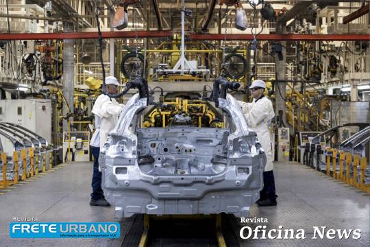 Novo SUV Coupe Citroën Basalt começa a ser produzido no Brasil  