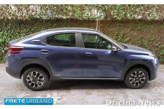 Citroën Basalt Shine: coupê bem alinhado com motor 1.0 turbo 